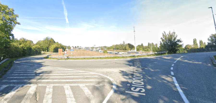 Sluiproute naar E40 aan Dilbeekse snelwegparkings in Groot-Bijgaarden  geknipt