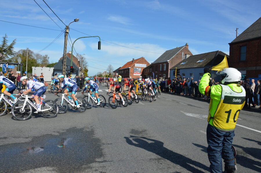 De Ronde flitste door Opwijk