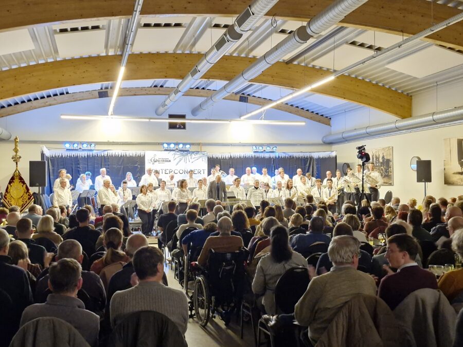 Winterconcert met een warme gloed bij K. Harmonie Sint-Cecilia