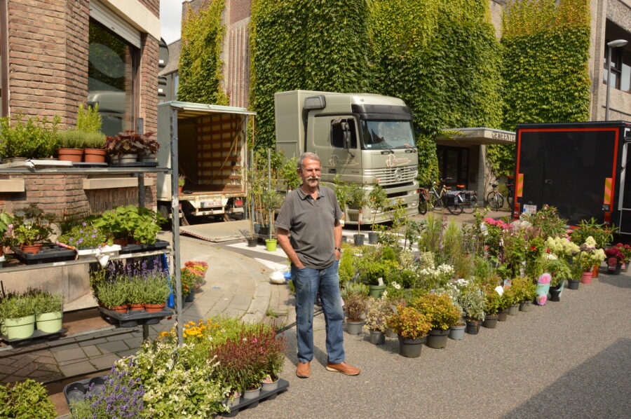 De vertrouwde plantenman staat er niet meer