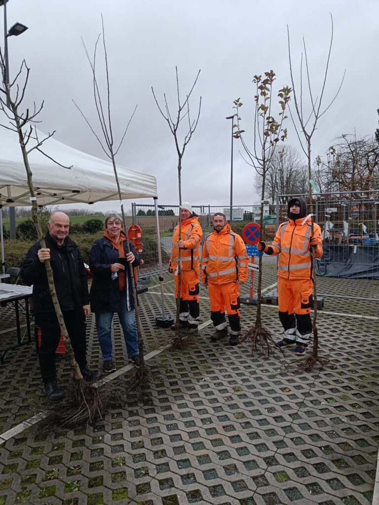 Tuinen in Asse worden biodiverser dankzij samenaankoop ‘Behaag je Tuin’