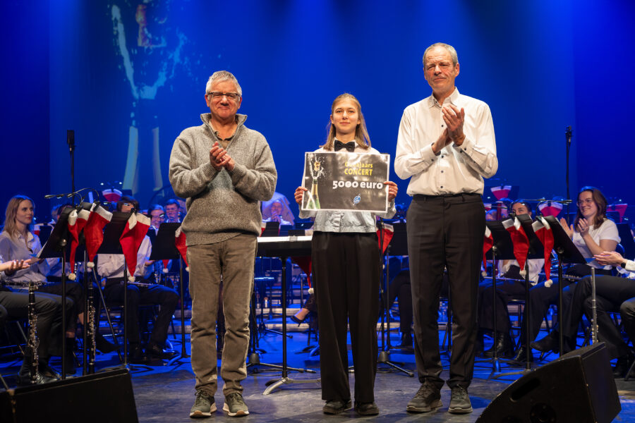 De Gilde serveerde topconcert en schonk 5.000 euro aan ‘t Spiegeltje