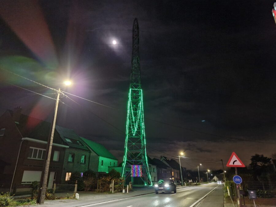 Elia verlicht voor het derde jaar op rij de ‘Eiffeltoren van Merchtem’