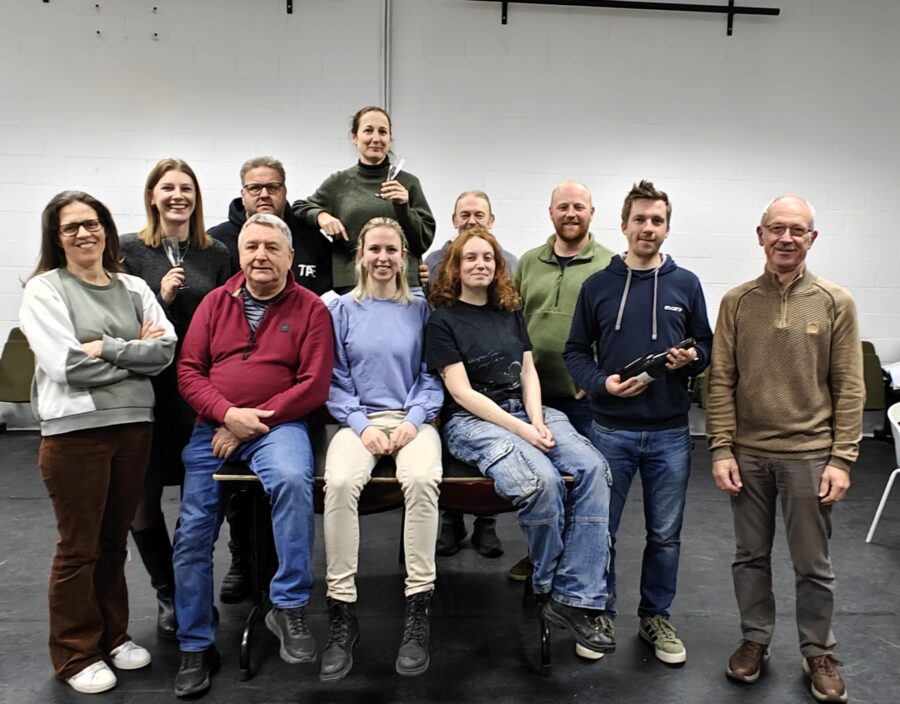 Toneelkring Harlekijn serveert ‘Bistro Fatal’