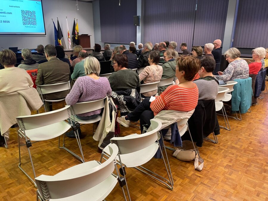 Grote opkomst voor anti-fraude sessie in raadszaal