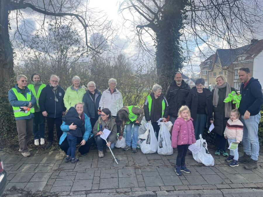 Vrijwilligers en verenigingen ruimen zwerfvuil in Asse (foto's verenigingen)